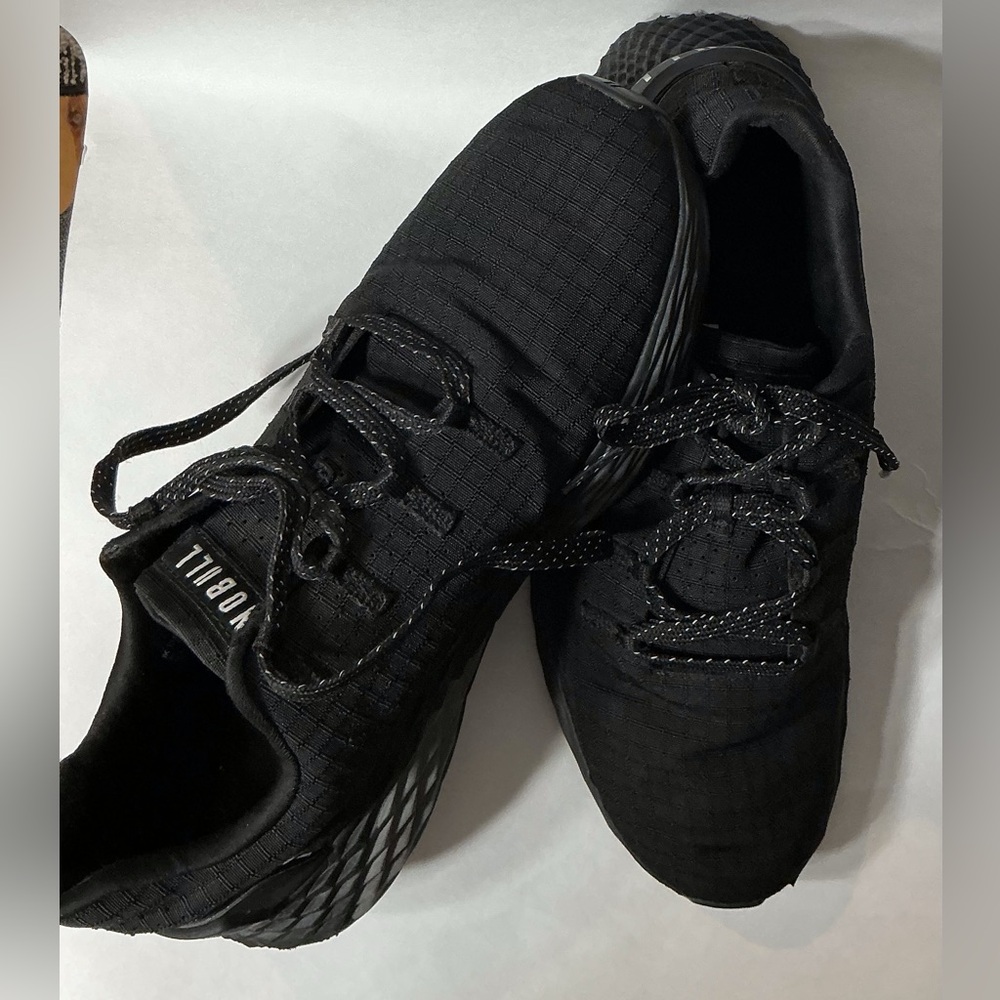 NOBULL Triple Black Athletic Training Sneaker  
Guys Size 7.5  Woman Size 9 - Picture 11 of 12